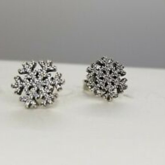 Authentic Pandora 290589 Sterling Silver 925 ALE Snowflake Earrings with CZ - Picture 6 of 6